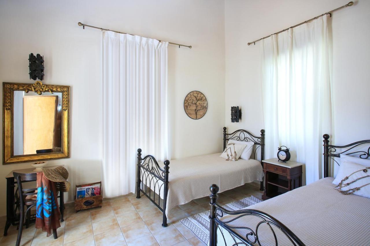 Villa Oasis Kamilari Esterno foto