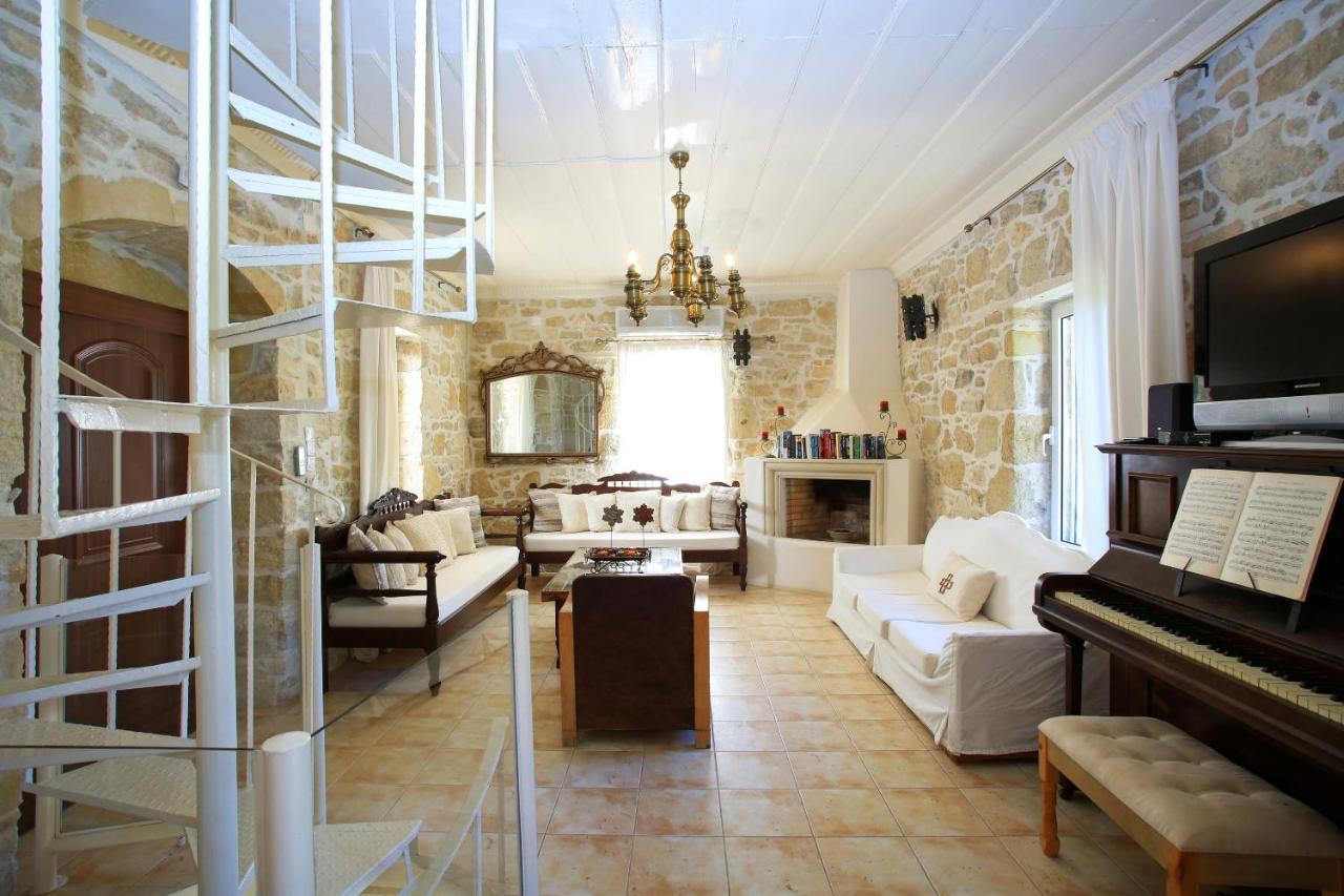 Villa Oasis Kamilari Esterno foto