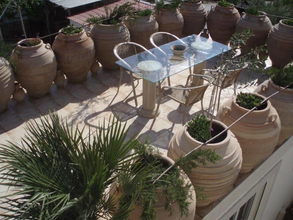 Villa Oasis Kamilari Esterno foto